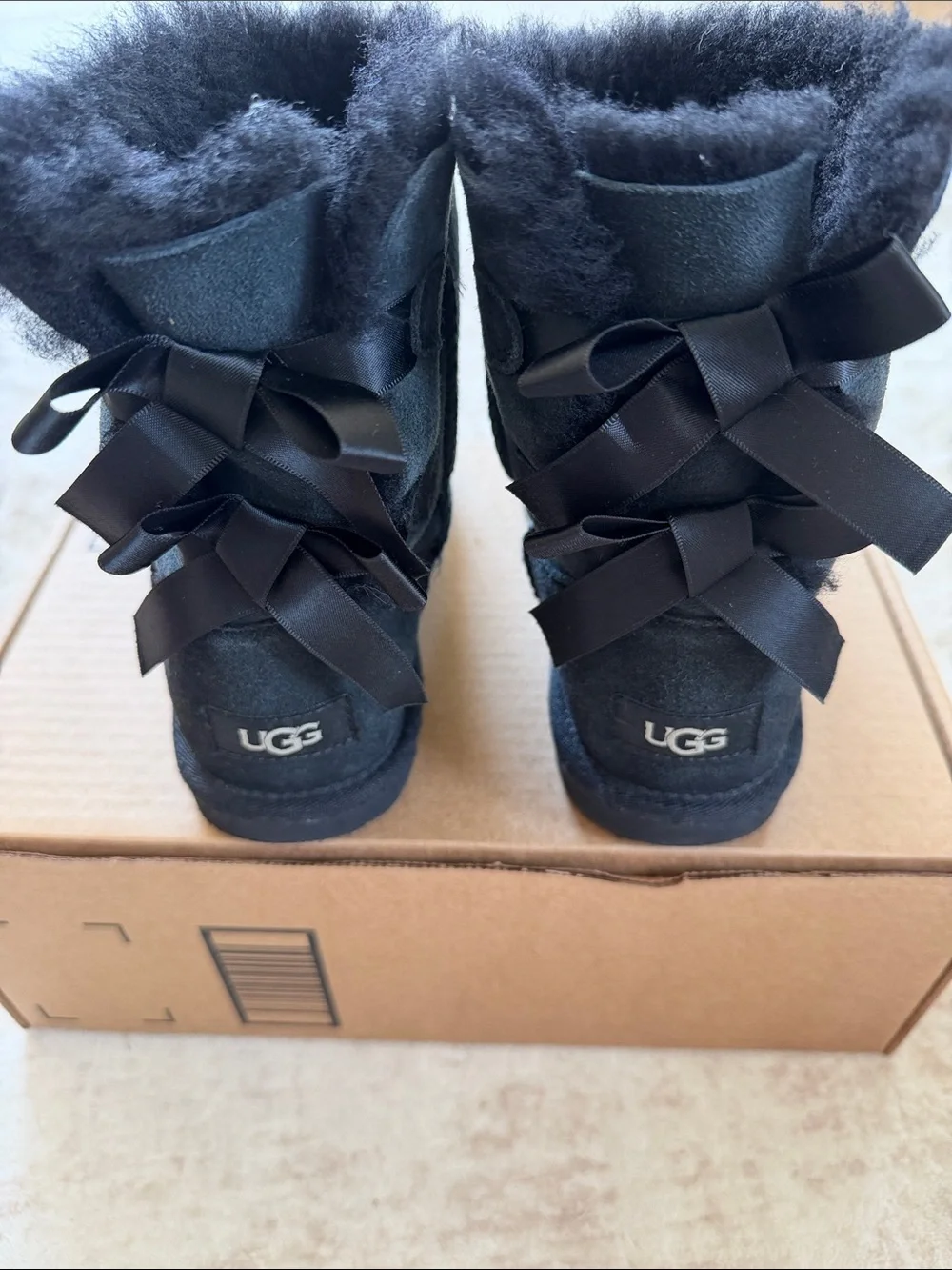 UGG Kids' Bailey Bow II Boot Size 2